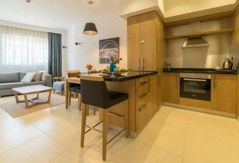 سوئیت جونیور اینتریور, Ramada by Wyndham Resort Kusadasi