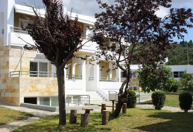 Superior bungalow garden view, Skion Palace Beach Hotel   Bungalows Boutique