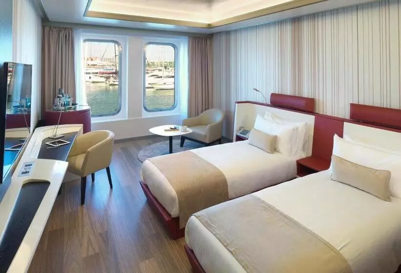 اتاق استاندارد, Sunborn Gibraltar