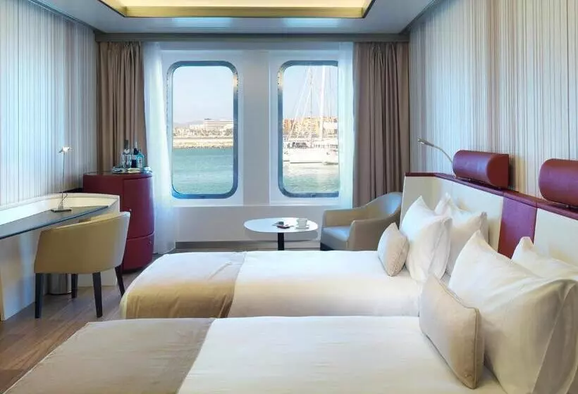 اتاق استاندارد, Sunborn Gibraltar