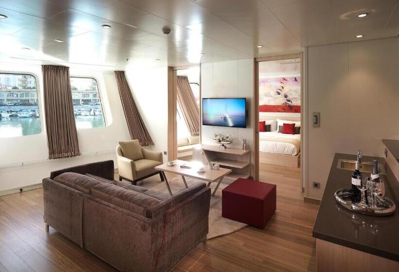 سوییت خانوادگی, Sunborn Gibraltar