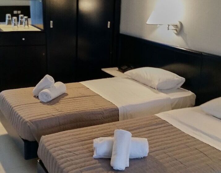 بنغل سوبيريور مطل على البحر, Skion Palace Beach Hotel   Bungalows Boutique