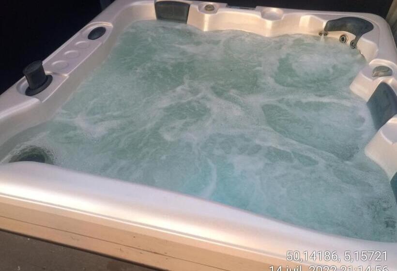 חדר דופלקס, Cabane De L Ermitage