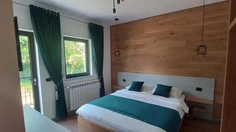 Dört Kişilik Standart Oda, Liniștea Codrului