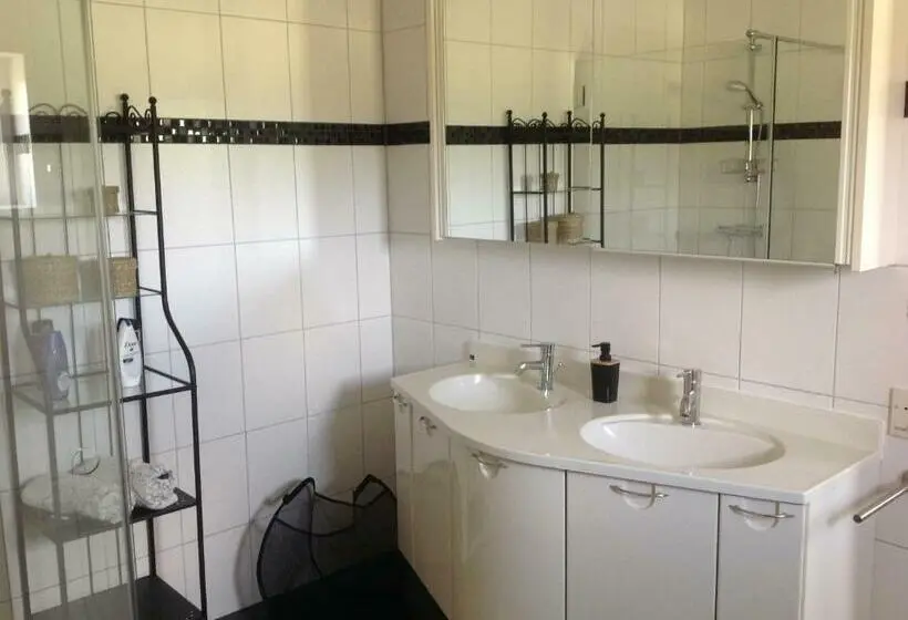 キングサイズベッドのデラックスルーム, B&b De Handwijzer Hengelo