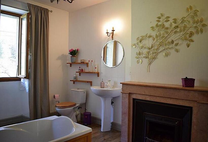 חדר סטנדרט נוף לבריכה, Autour Du Soleil