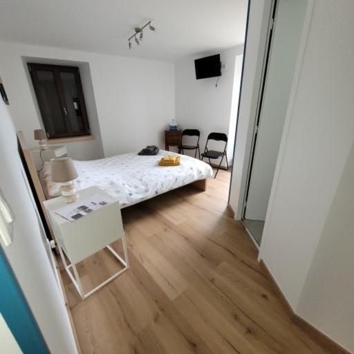 스탠다드 룸 가든 전망, Ferme De La Combe