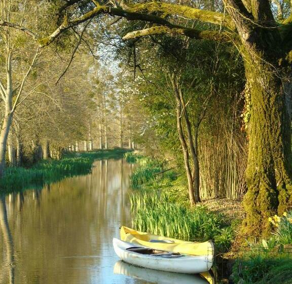 家庭间, Le Petit Moulin Tournesol Bnb