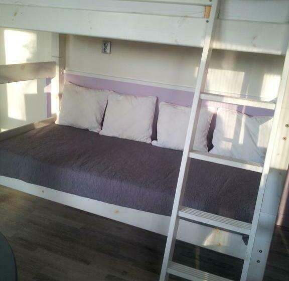 家庭间, Bed En Breakfast Dirosa