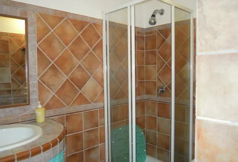 Camera Superiore, B&b La Libellula