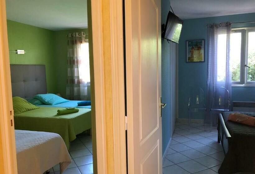 ファミリールーム, Chambres Table D Hotes Carpe Diem