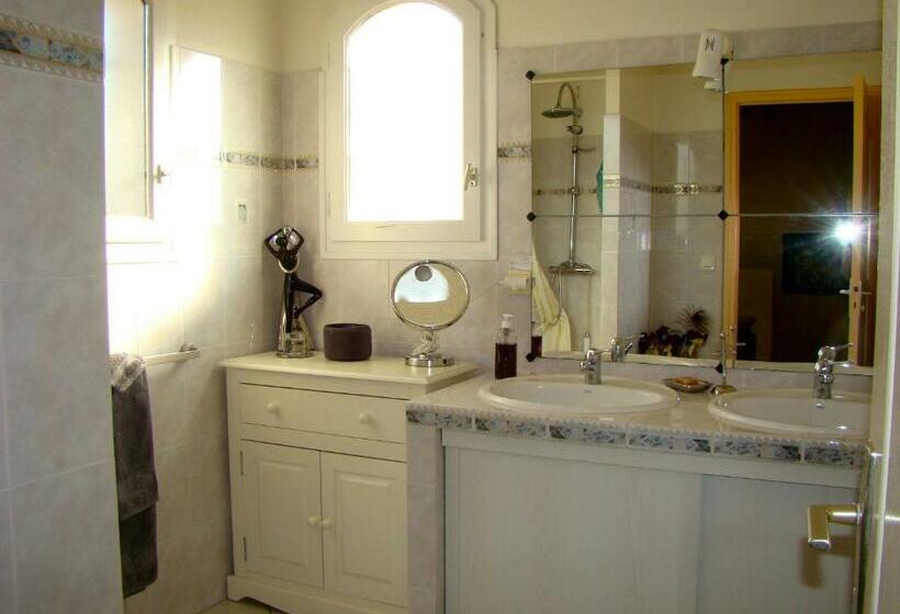 ファミリールーム, Chambres Table D Hotes Carpe Diem