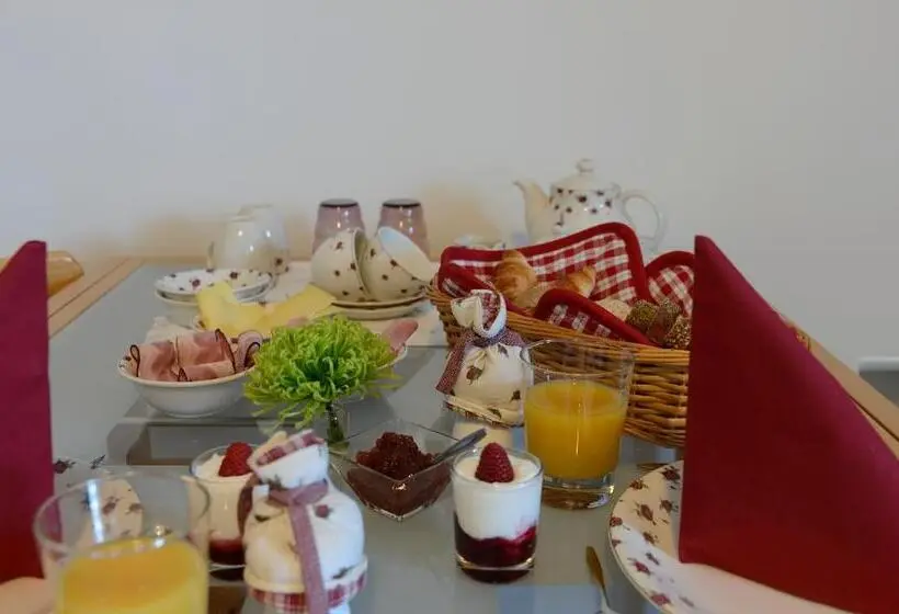 キングサイズベッドのデラックスルーム, Dinie S Bed En Brood