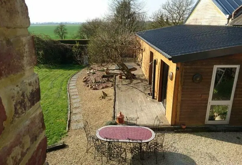 3 Bett Standardzimmer Gartenblick, La Ferme Oasis