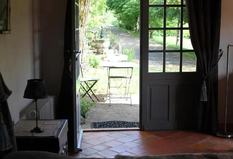 ガーデンビュースタンダードルーム, Les Terrasses De Labade Chambres D Hôtes