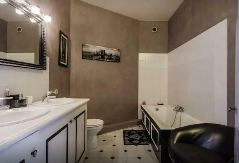 スタンダードルーム, Maison De Charme 1930 Proche Lyon