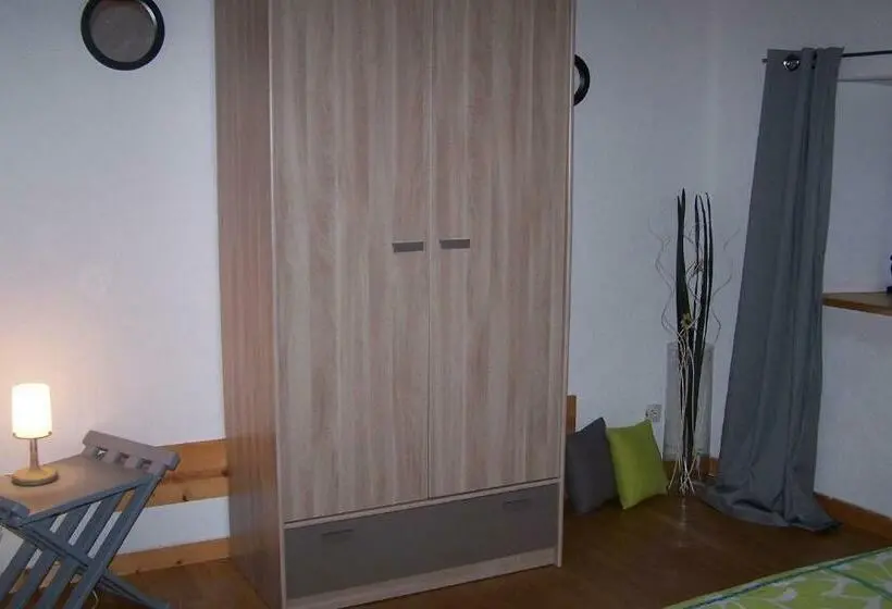 ガーデンビュースタンダードルーム, Salomony Chambre D Hôtes