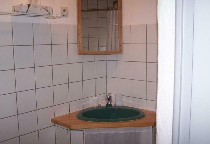 스탠다드 룸, Salomony Chambre D Hôtes