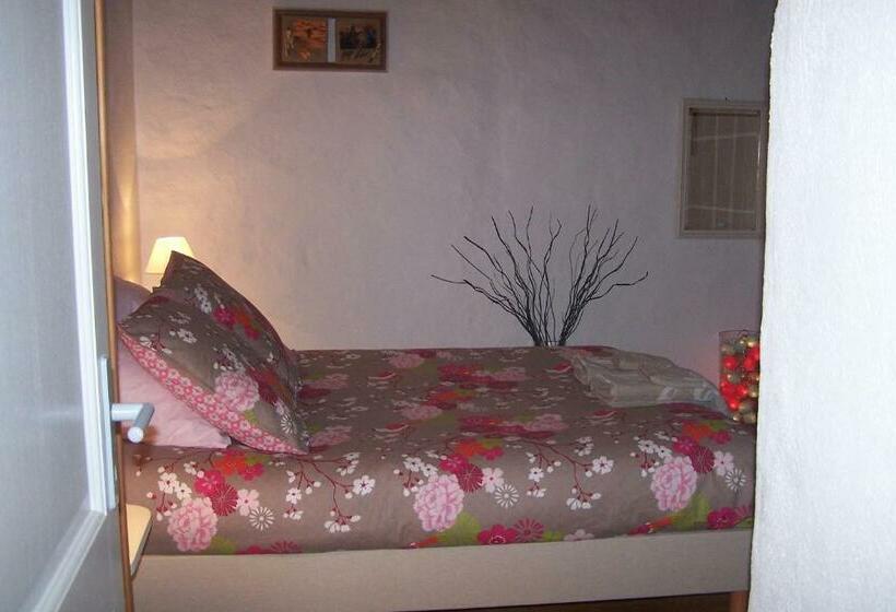 스탠다드 룸, Salomony Chambre D Hôtes