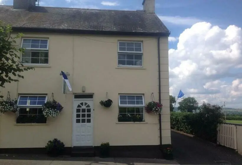 Standardrum, Hill View B&b