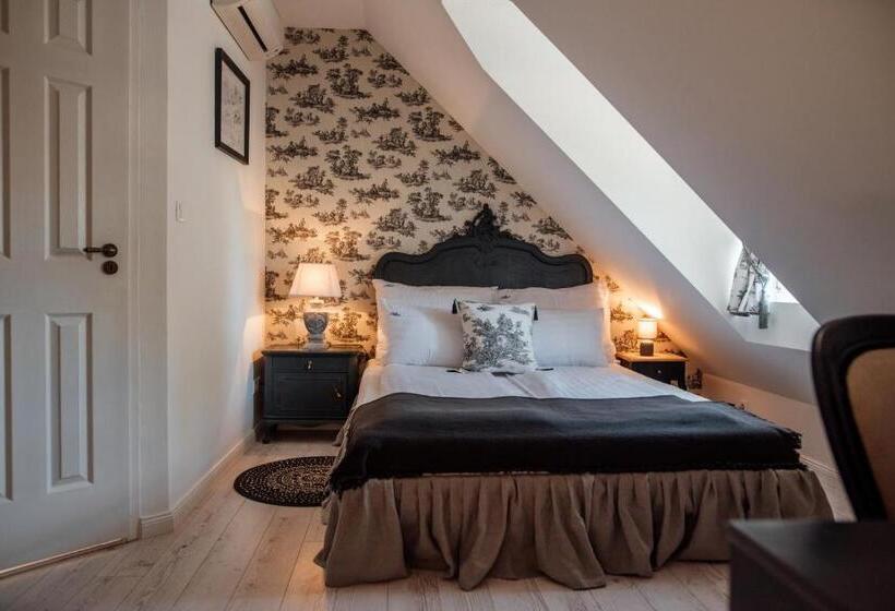 スタンダードルーム, Hazai Provence