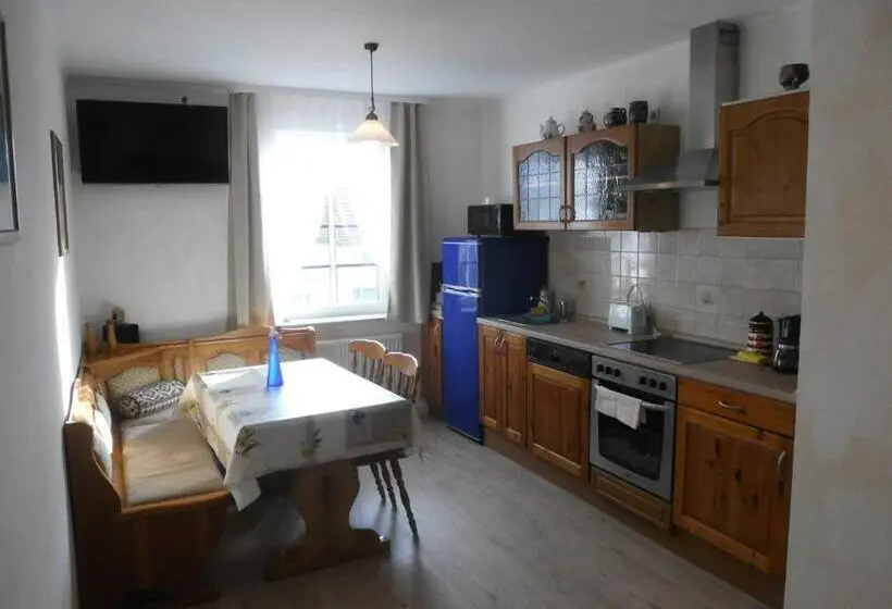 １ベッドルームアパートメント, Ferienwohnung Wacker, Apartments Und Zimmer