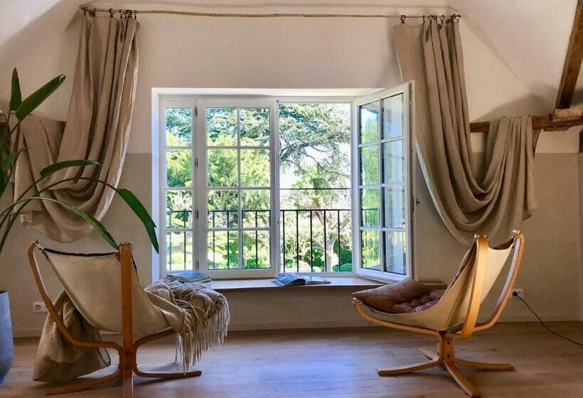 Апартаменты 1 Спальня Вид на Сад, La Maison & L Atelier