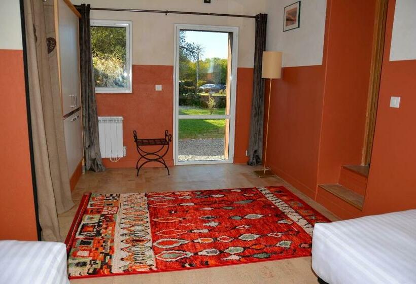 חדר משפחתי נוף לגינה, Le Clos De La Lande Vallée