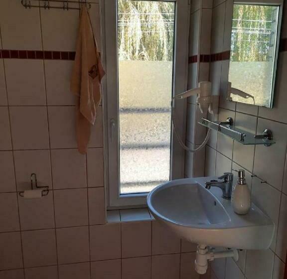 低层单卧公寓, Ponty Poronty Vendégház
