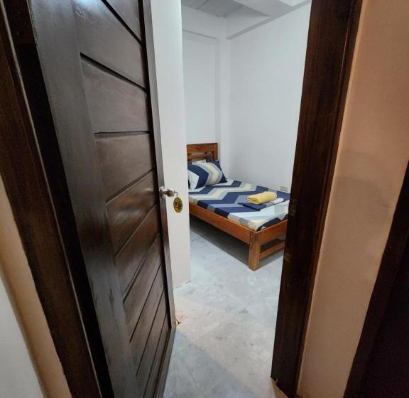 Camera Standard Individuale, Ashburn S Transient Bauang La Union   Barkada, Limited Parking, Self Check In, Self Service