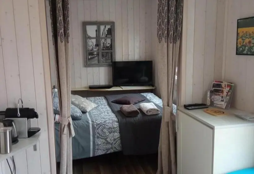 Perhehuone, B&b Du Cerisier, Diner Sur Demande
