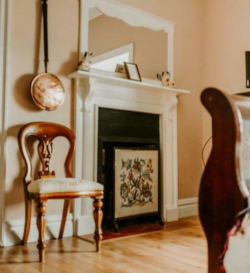 带大床的标准间, Abbeyview House