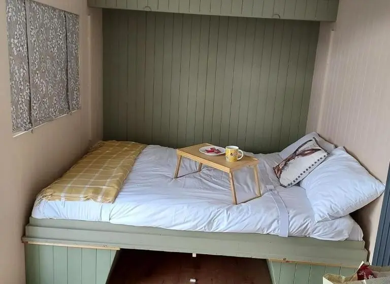 シャレー1寝室, Abbeyview House