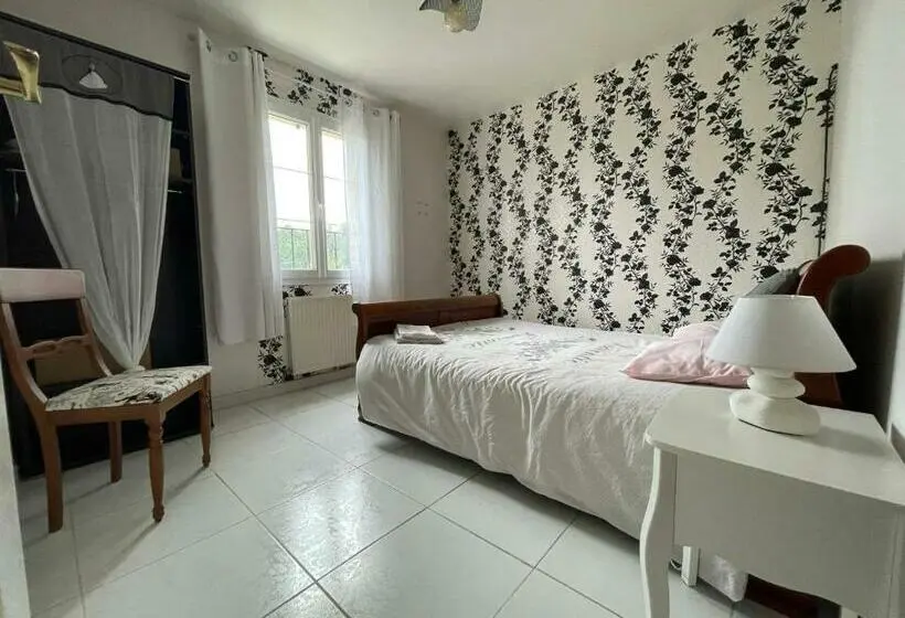 ガーデンビュースタンダードルーム, Chambre D Hôte
