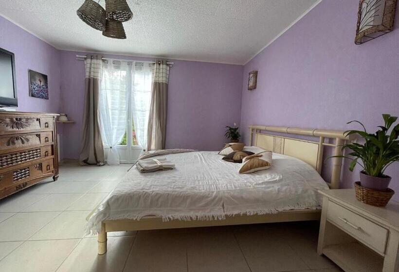 Номер Стандарт, Chambre D Hôte