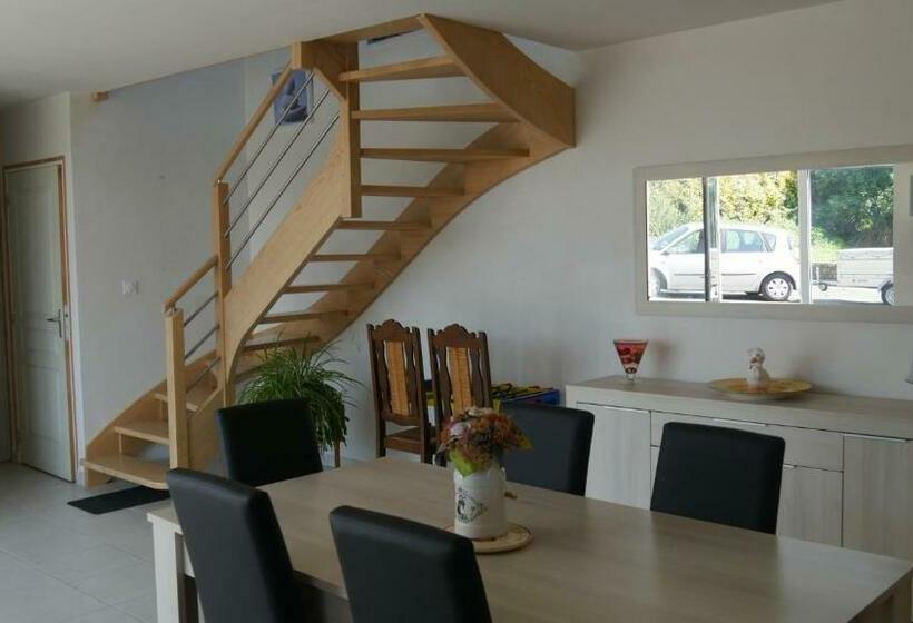 غرفة قياسية لذوى الاحتياجات الخاصة, La Ferme Guibel