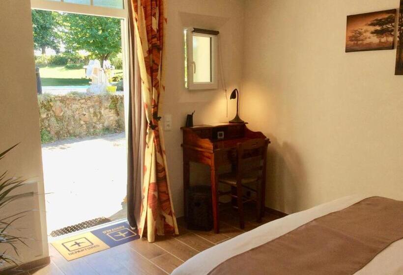 غرفة قياسية, L’orme Des Voyageurs