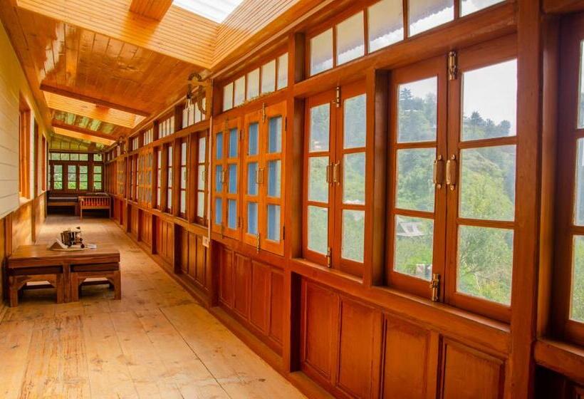 キングサイズベッドのスタンダードルーム, Nirvana Homes Rarta