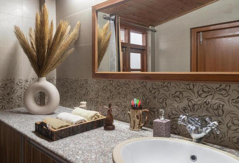 マウンテンビューファミリールーム, Nirvana Homes Rarta