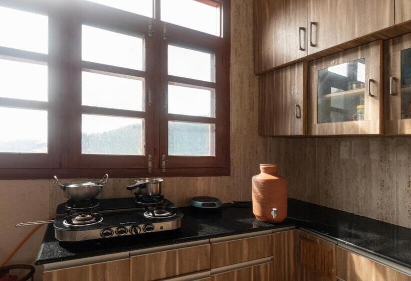 マウンテンビューファミリールーム, Nirvana Homes Rarta