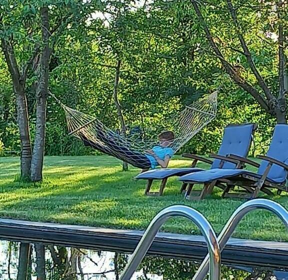 家庭间, Vakantiewoning Victors Hof Tot 4 Pers