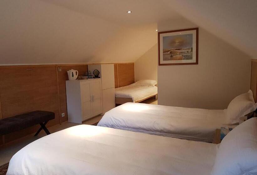 스탠다드 트리플 룸, B&b Le Reclus