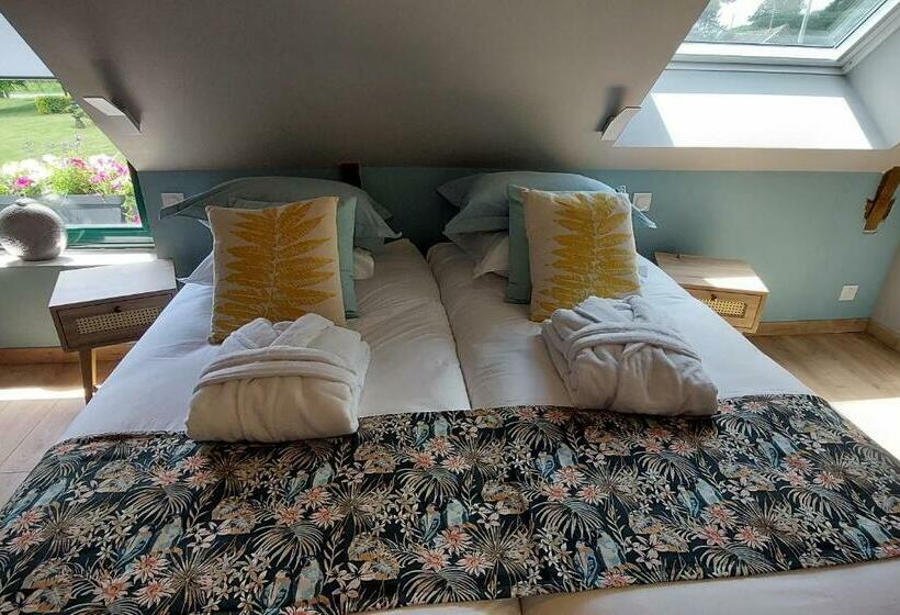 Номер Стандарт Вид на Сад, La Lézardière