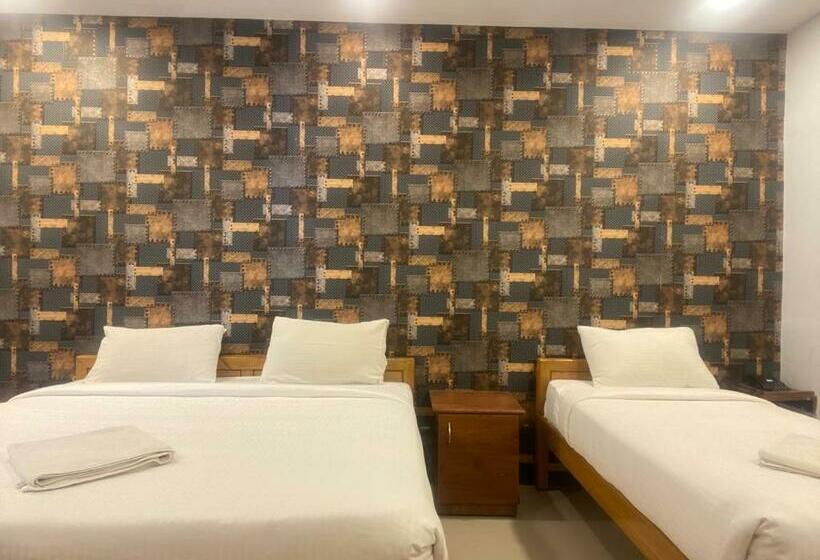 デラックストリプルルーム, Bk San