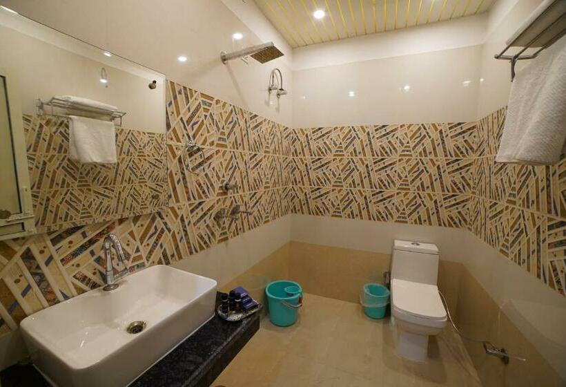 اتاق استاندارد با تخت بزرگ, Red Apple Near Railway Station Chandigarh