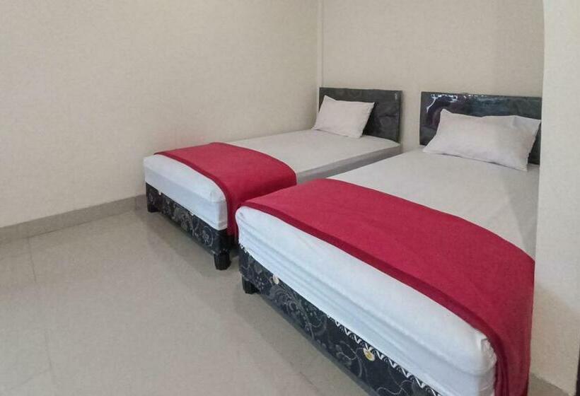 Номер Стандарт, Reddoorz Syariah Near Sentani City Square