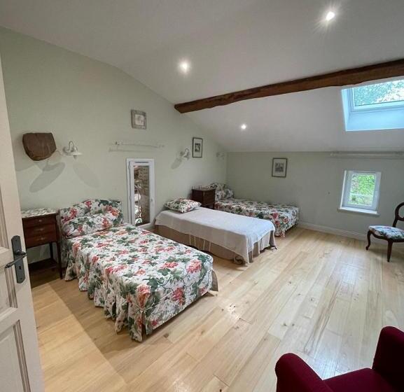 חדר דלוקס לשלושה, La Ferme De Villeneuve