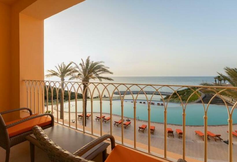 Номер Deluxe Кровать Кинг, Royal Tulip Korbous Bay Thalasso & Springs