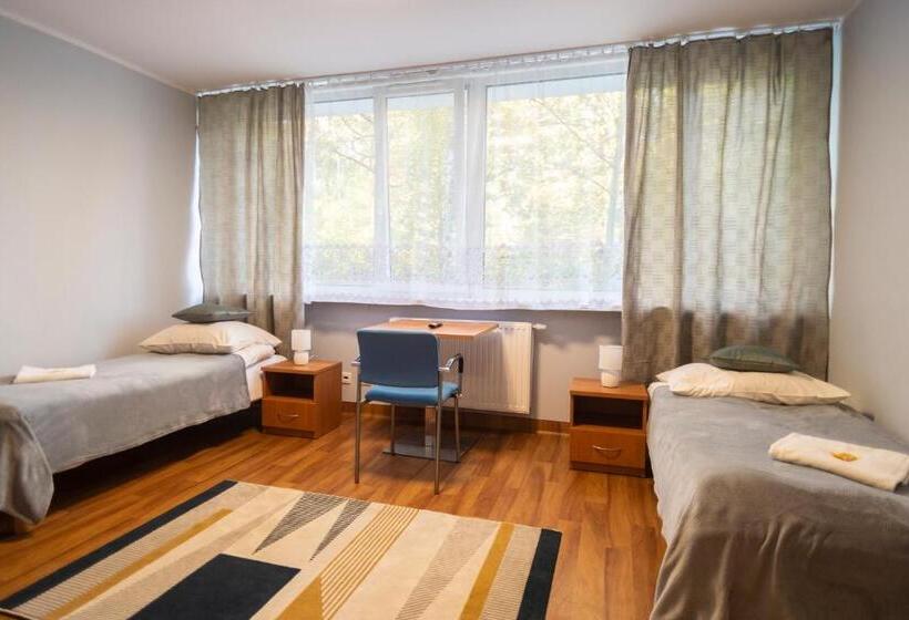 اتاق استاندارد, Błękitny żagiel