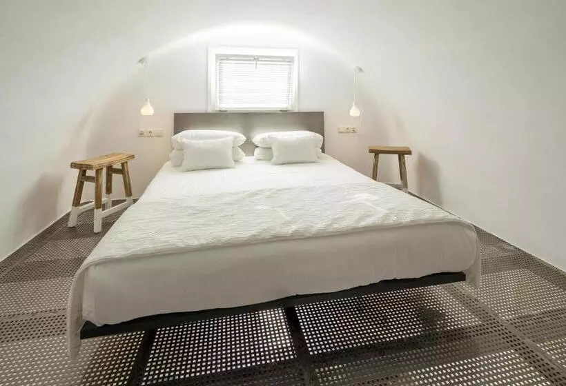 Duplex Room